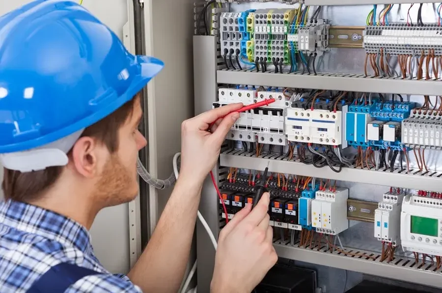 Why Electrical Repairs Should Be Left To Certified Electricians Greensboro, NC